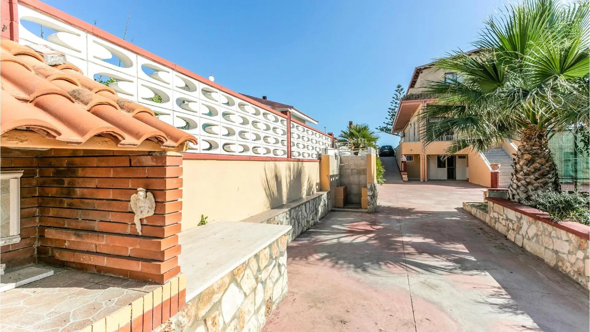 4 Bedroom Awesome Home In Santa Maria Del Focall Santa Maria Del Focallo Italy